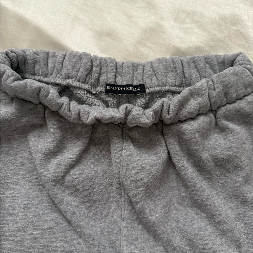 Brandy Melville Women’s Gray Rosa Sweatpants